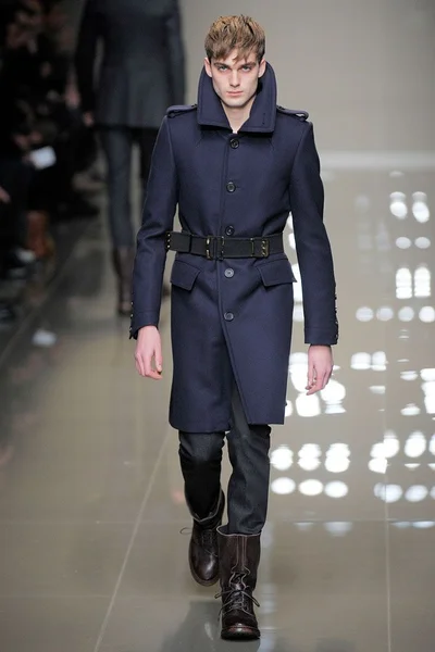 Look 33
